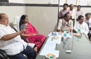 मार्च 2027 पर्यंत वैद्यकीय महाविद्यालयाचे काम पूर्ण करा;अन्यथा कंत्राटदारांवर कारवाई-पालकमंत्री हसन मुश्रीफ