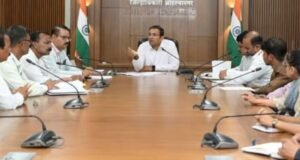 ‘पुस्तकांचे गाव’ उपक्रमाचे प्रभावी नियोजन करा – जिल्हाधिकारी डॉ. पंकज आशिया