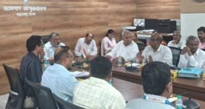बिडी कामगारांच्या किमान वेतनवाढीबाबत उद्योजकांनी सकारात्मक भूमिका घ्यावी – मंत्री ॲड. आकाश फुंडकर