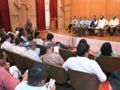 शेतकऱ्यांना देण्यात येणारी कर्जमाफी हा राज्य शासनासाठी राजकीय विषय नसून शेतकऱ्यांना दिलासा देण्याचे साधन आहे.