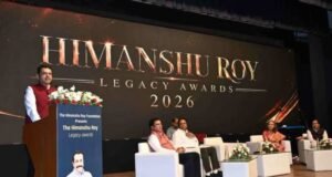 पोलीस दलामध्ये कार्यरत असताना हिमांशू रॉय यांनी राष्ट्रीय सुरक्षा क्षेत्रात केलेले कार्य सर्वपरिचित आहे