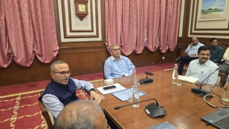 मॅग्नेट-२.० प्रकल्पाच्या माध्यमातून राज्यातील कृषी उत्पन्न बाजार समित्यांचा सर्वांगीण विकास करून त्यांना आंतरराष्ट्रीय दर्जाच्या सुविधा उपलब्ध करून दिल्या जातील.