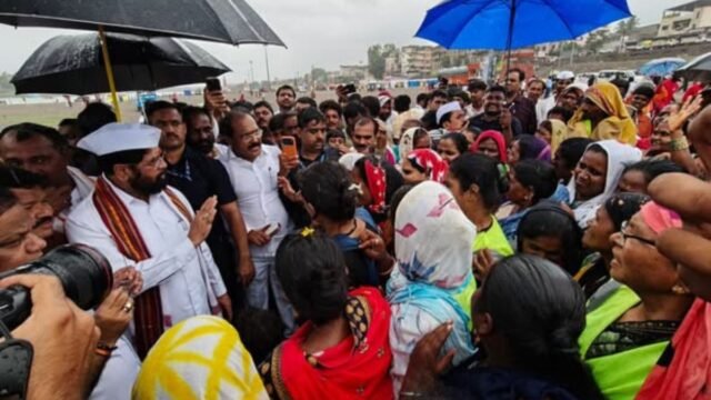 Against the backdrop of the 2026 Ashadhi Wari, Deputy Chief Minister Eknath Shinde personally inspected the facilities and amenities made available by the administration for the Warkaris in Pandharpur.