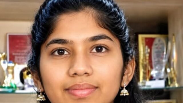 School Education Minister Dadaji Bhuse congratulated Shravani Krishna Kudale, a daughter of Maharashtra, on her unprecedented success in the NEET examination.
