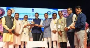 पशुसंवर्धन विभागाला केंद्रस्थानी ठेवून विकास वाढीची योजना (ग्रोथ स्ट्रॅटेजी) तयार करण्यात आली असून याद्वारे २५ टक्के विकास दर गाठण्याचा प्रयत्न