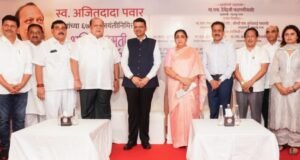 मुख्यमंत्री देवेंद्र फडणवीस यांच्या हस्ते उपमुख्यमंत्री दिवंगत अजित पवार यांच्या ६७ व्या जयंतीनिमित्त त्यांच्या जीवनप्रवासावर आधारित ‘अजित स्मृती