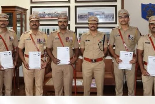 गडचिरोली जिल्ह्यातील माओवादविरोधी अभियानात उल्लेखनीय आणि धाडसी कामगिरी बजावणाऱ्या ०५ कर्तव्यदक्ष