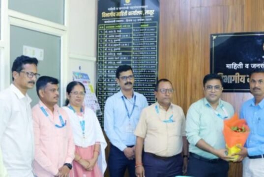 लातूर विभागाच्या उपसंचालक (माहिती) पदाचा सुनिल कच्छवे यांनी स्वीकारला पदभार