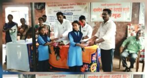ग्रामविकास मंडळ येळवणतर्फे विद्यार्थ्यांना शैक्षणिक साहित्याचे वाटप व शिक्षकांचा कृतज्ञता सोहळा संपन्न