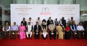 तंत्रज्ञानाच्या माध्यमातून पारदर्शकता वाढवून, कर भरण्याची प्रक्रिया सुलभ करून