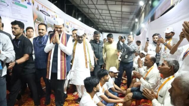 Free healthcare services and Charan-seva* (service at the holy feet) for lakhs of *Warkaris* walking to Pandharpur during the Ashadhi Wari.