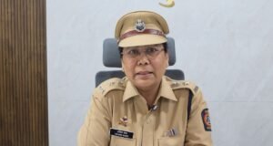 आमदार डॉक्टर विजयकुमार गावीत यांनी नंदुरबार शहरातील विवीध समाजांच्या सभागृहांसाठी, व मंदीरांसाठी मंजुर केलेला शासकीय निधी त्यांचेच बनावट लेटरहेड तयार