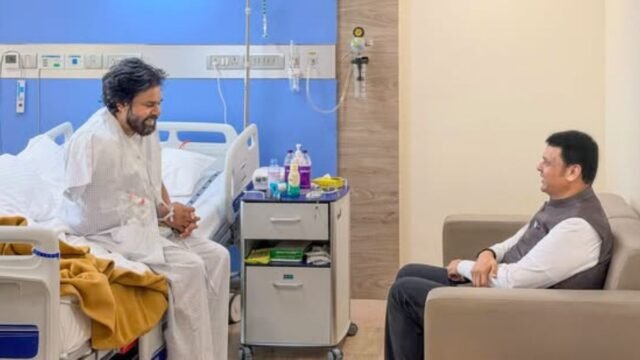 Chief Minister Devendra Fadnavis met Andhra Pradesh Deputy Chief Minister Pawan Kalyan, who is undergoing treatment at Kokilaben Dhirubhai Ambani Hospital, today.