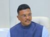 एसटी प्रवासात शासनाच्या विविध सवलतींचा लाभ घेण्यासाठी एनसीएमसी स्मार्ट कार्ड अनिवार्य करण्याच्या निर्णयाला १ सप्टेंबरपर्यंत मुदतवाढ देण्यात आली