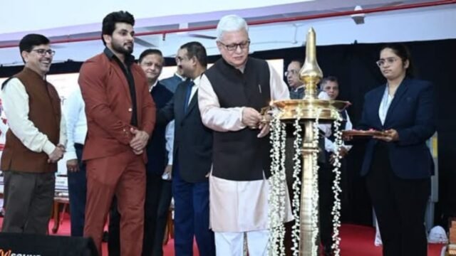 Governor Jishnu Dev Varma addressed the 'TB-free Mumbai' public awareness walkathon.