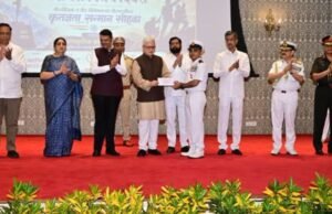 कारगिलविजयदिवस निमित्त सांस्कृतिक कार्य संचालनालयाच्यावतीने लोकभवन येथे राज्यपाल जिष्णु देव वर्मा यांच्या प्रमुख उपस्थितीत वीरसैनिक