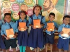 माजी विद्यार्थी संघ ओझर यांच्यातर्फे साबळेवाडी शाळेत वह्या वाटप कार्यक्रम संपन्न