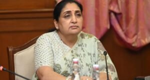 रात्री अकरापर्यंत बैठका… सकाळी सातला रुग्णालयात हजेरी; सुनेत्रा पवारांच्या ‘ॲक्शन मोड’ने बीडला दिला नवा विश्वास
