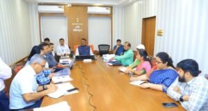 “महाराष्ट्रात रोजगार करायचा असेल, तर मराठीशी नाळ जोडलीच पाहिजे