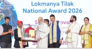 केंद्रीय गृह तथा सहकारमंत्री अमित शाह यांच्या हस्ते आज पुणे येथे राष्ट्रीय सुरक्षा सल्लागार अजित डोवाल यांना ‘लोकमान्य टिळक राष्ट्रीय पुरस्कार २०२६’ प्रदान करण्यात आला