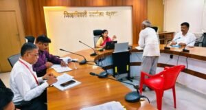 लोकशाही दिनात नागरिकांच्या तक्रारींचे प्रभावी निवारण करण्यावर भर