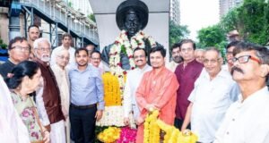 नाना शंकरशेट मुंबई टर्मिनस” नामकरणासाठी मुंबईचे उपमहापौर संजय घाडी यांचा पुढाकार