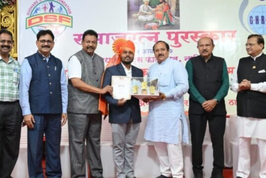 राष्ट्रीय आदर्श शिक्षक पुरस्काराने प्रशांत भगवान शिंदे सन्मानित