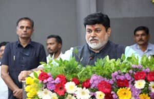 मराठी भाषा संवर्धनासाठी शासनाचे व्यापक उपक्रम; नांदेडमध्ये साहित्यिकांशी मराठी भाषा मंत्री डॉ. उदय सामंत यांचा संवाद