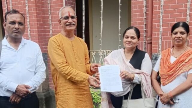 Immediate possession should be taken of the 1668 hectares of land belonging to the Shri Tuljabhavani Devasthan, as well as lands located in other states; otherwise, legal action will be initiated by making the authorities respondents in court! — Legal notice issued by the Hindu Janajagruti Samiti to the Pune Divisiona