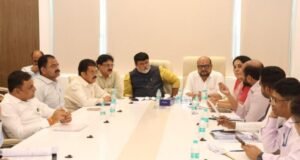 जळगाव जिल्ह्यातील औद्योगिक विकासाला गती देऊन प्रलंबित कामे तात्काळ मार्गी लावा – उद्योगमंत्री डॉ. उदय सामंत