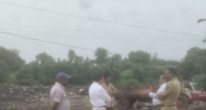 प्राप्त तक्रारीची तात्काळ दखल; विसरवाडी येथील कचरा डेपोची उपविभागीय अधिकाऱ्यांकडून पाहणी