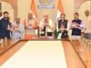 ‘अनंत कान्हेरे : द बुलेट दॅट अवोक भारत’ या क्रांतिकारक अनंत कान्हेरे यांच्या जीवनावरील इंग्रजी अनुवादित पुस्तकाचे प्रकाशन राज्यपाल जिष्णु देव वर्मा यांच्या हस्ते लोकभवन मुंबई येथे संपन्न झाले