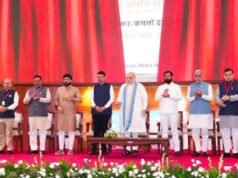 केंद्रीय सहकार मंत्री अमित शाह यांनी बीएसई इंटरनॅशनल कन्व्हेन्शन सेंटर येथे आयोजित सहकार नव-क्रांती मेळाव्यास मार्गदर्शन केले