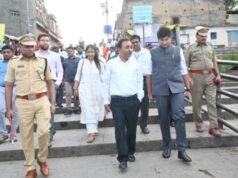 मुख्य सचिव राजेश अग्रवाल यांच्याकडून चंद्रभागा घाट व श्री विठ्ठल-रुक्मिणी मंदिर परिसराची पाहणी