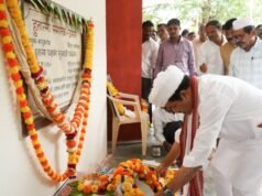 स्वातंत्र्यसैनिकांचा त्याग व योगदान प्रेरणादायी – पालकमंत्री संजय राठोड, हुतात्मा स्मारक उमरी येथे क्रांती दिन उत्साहात साजरा