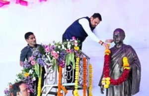 मुख्यमंत्री देवेंद्र फडणवीस यांनी दादासाहेब फाळके चित्रनगरी