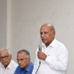 “नंदुरबार येथे ऑल इंडिया सेंट्रल गव्हर्नमेंट पेन्शनर्स असोसिएशनच्या सभेत चर्चा”