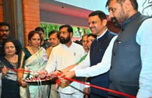 अण्णा भाऊंच्या नावाचे नाट्यगृह त्यांचा विचार आणि साहित्य पुढील पिढ्यांपर्यंत पोहोचविणारे केंद्र ठरेल – मुख्यमंत्री देवेंद्र फडणवीस