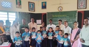 जिजाऊ सामाजिक संस्थेतर्फे जावडे शाळा नं 1,2,3 मध्ये शाळेत वह्या वाटप कार्यक्रम संपन्न