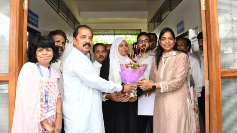 खेड तहसीलदार आणि पंचायत समिती कार्यालयाला आयुक्त रुबल अग्रवाल यांची भेट; मतदार यादी पुनरीक्षण मोहिमेची केली सखोल पाहणी