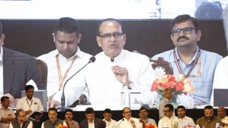 ‘लखपती दीदी’ घडवण्यासाठी बँकांनी संवेदनशीलतेने काम करावे; शिवराज सिंह चौहान यांचे आवाहन